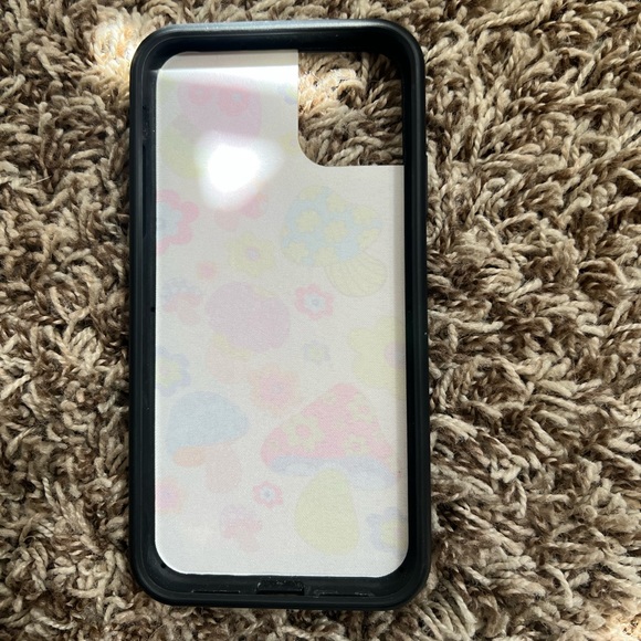 iphone 11 case - Picture 2 of 2
